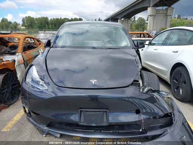 7SAYGDED6RF013113 Tesla Model Y
