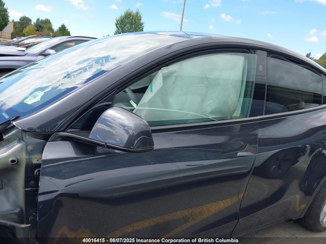 7SAYGDED6RF013113 Tesla Model Y