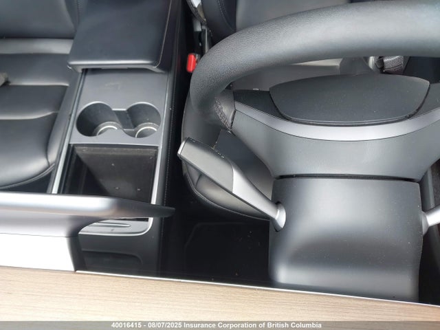 7SAYGDED6RF013113 Tesla Model Y