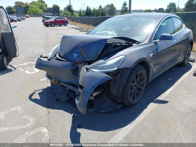 Tesla MODEL 3 2019 5YJ3E1EA8KF396463 Image 2
