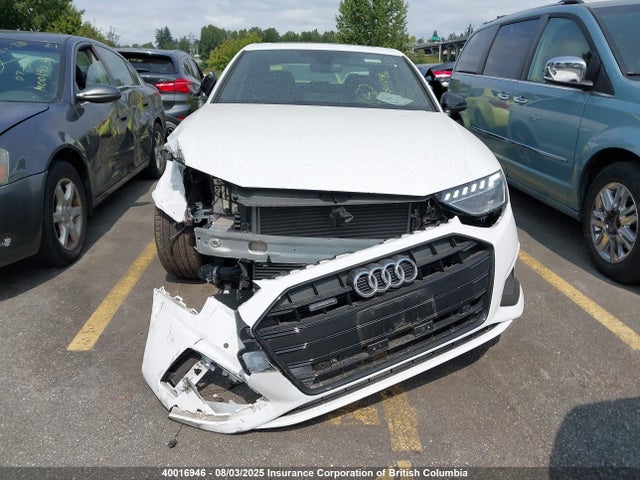 WAUAAAF43RN007426 Audi 40 tfsi