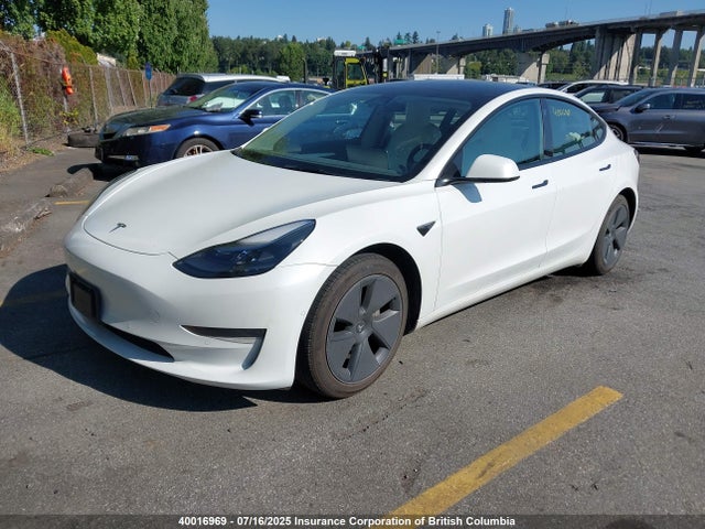 5YJ3E1EA5MF083275 Tesla MODEL 3