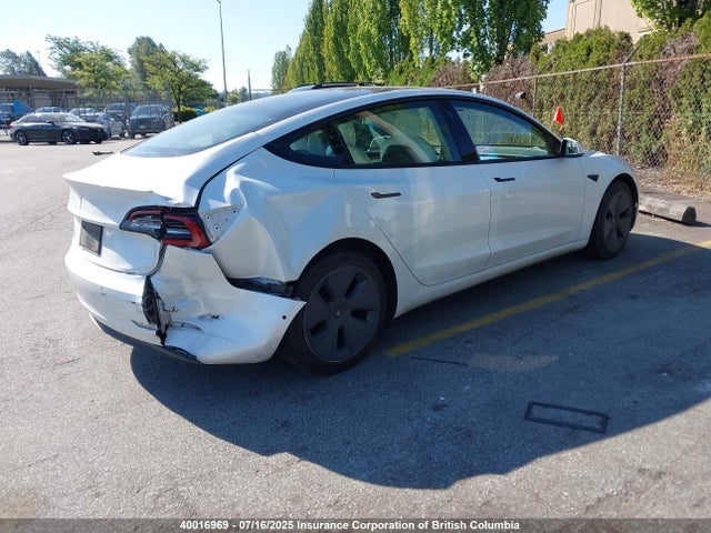 5YJ3E1EA5MF083275 Tesla MODEL 3