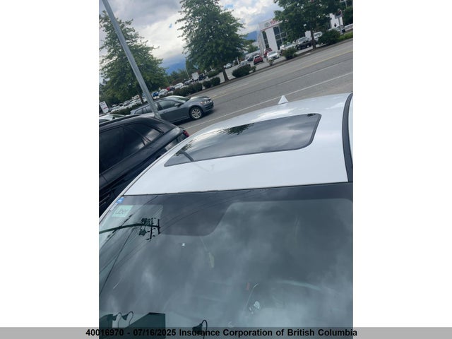 KMHD84LF4HU111099 Hyundai 2017