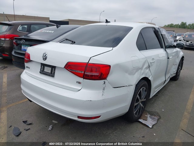 3VWD07AJ5FM297335 Volkswagen 2015