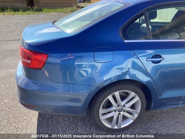 Volkswagen 2015 2015 3VW3A7AJ1FM409945 Image 7