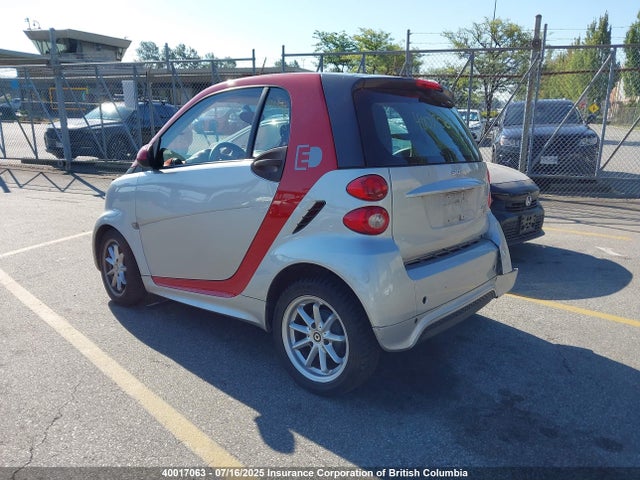 Smart 2015 2015 WMEEJ9AA8FK840217 Image 3