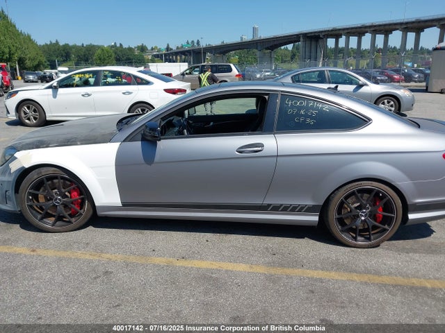 Mercedes-Benz C-Class 2015 WDDGJ7HB0FG341043 Image 14