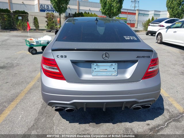 Mercedes-Benz C-Class 2015 WDDGJ7HB0FG341043 Image 16