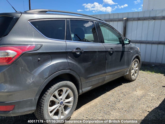 1FMCU9G98HUB07257 Ford 2017