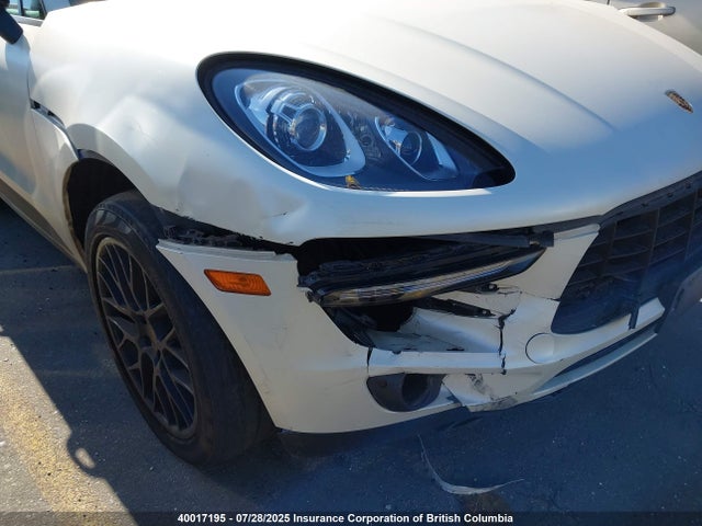 Porsche 2017 2017 WP1AA2A5XHLB82001 Image 6