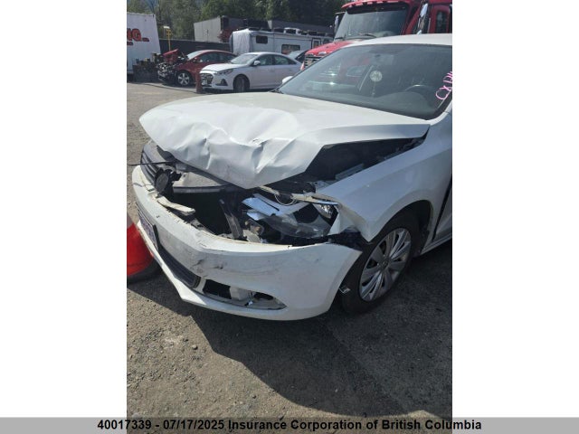 3VW2K7AJ9EM264256 Volkswagen 2014