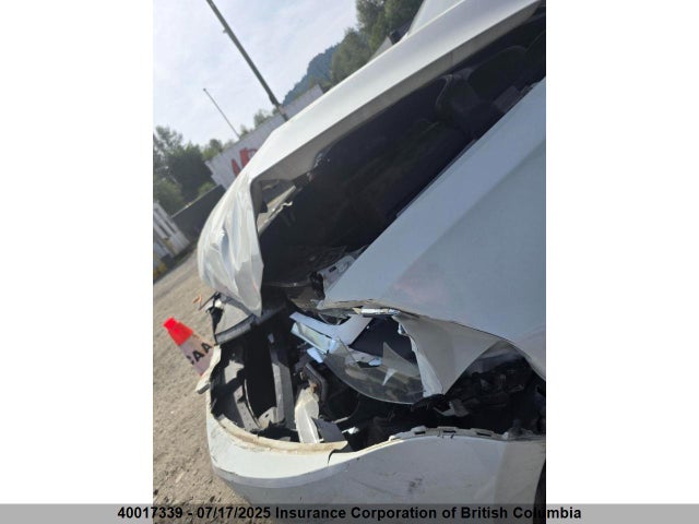 3VW2K7AJ9EM264256 Volkswagen 2014