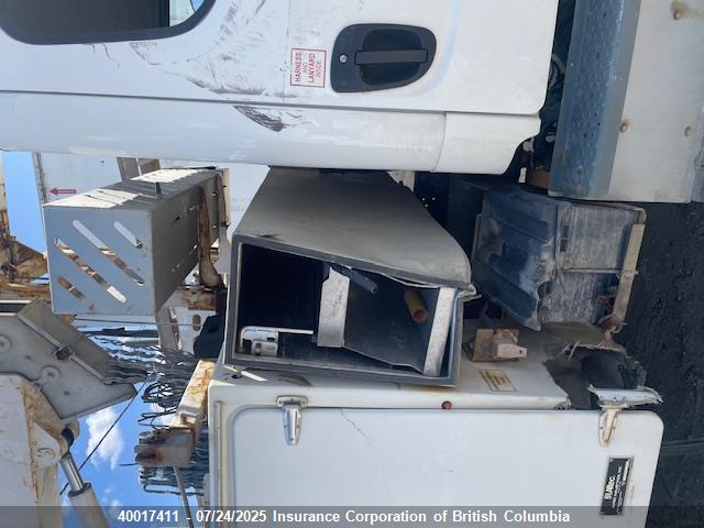Freightliner cummins b6.7 2018 3ALACXFC3JDJF3079 Image 6