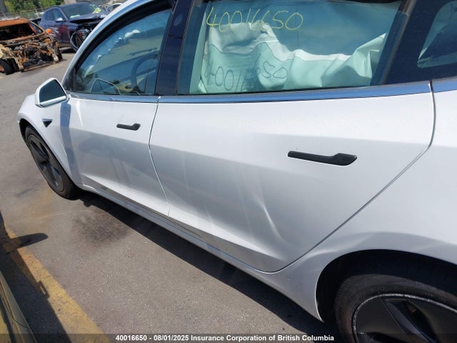 5YJ3E1EB0JF178976 Tesla 2018
