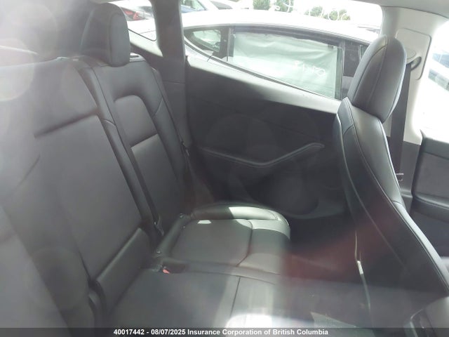 7SAYGDEF9NF519076 Tesla Model Y