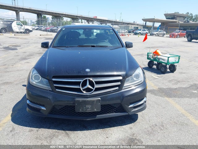WDDGF8AB4EG163461 Mercedes-Benz C-Class