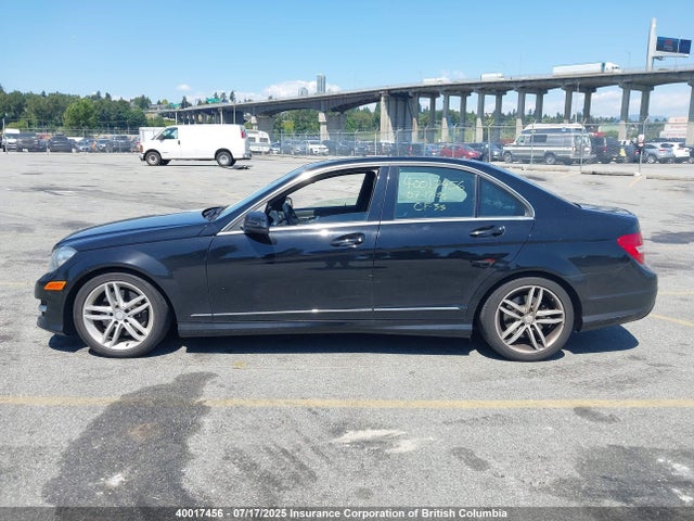 WDDGF8AB4EG163461 Mercedes-Benz C-Class