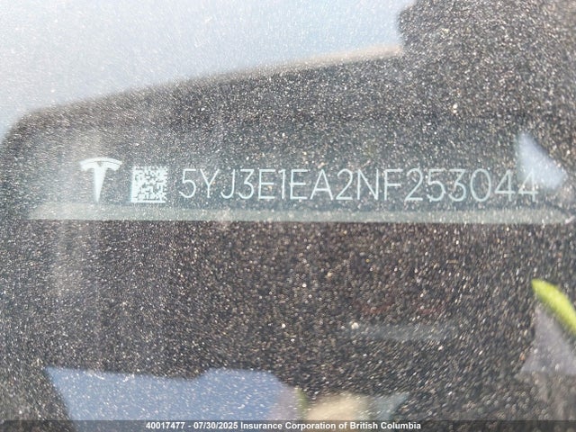 5YJ3E1EA2NF253044 Tesla 2022