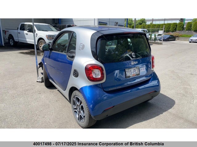 Smart M780 2018 WMEFJ9BA1JK269844 Image 3
