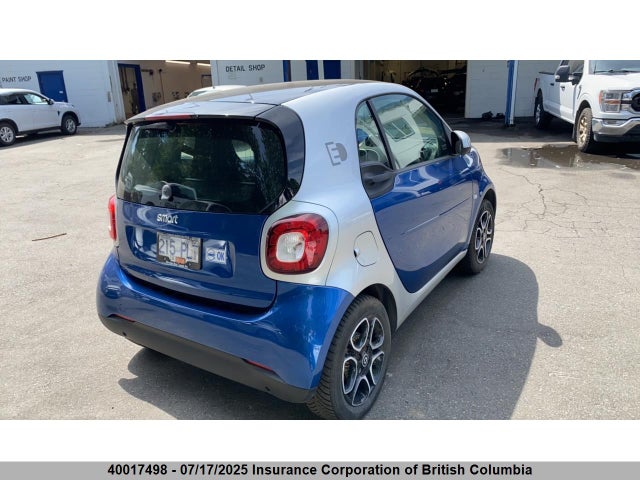 Smart M780 2018 WMEFJ9BA1JK269844 Image 4