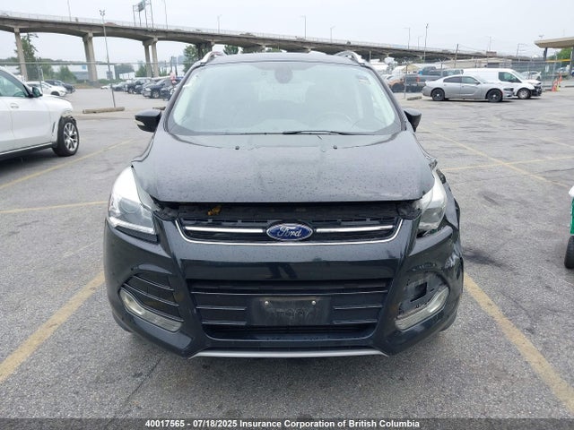 1FMCU9J96EUA95615 Ford Escape