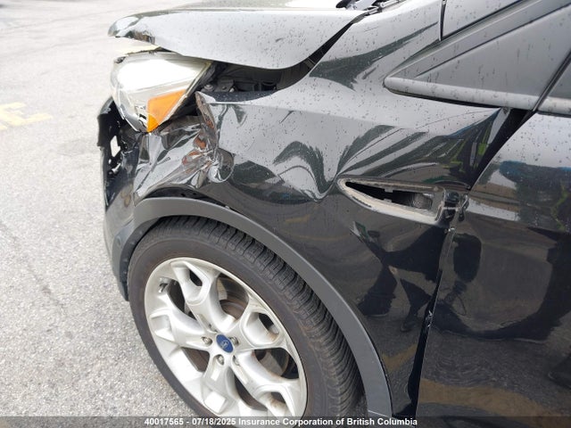 1FMCU9J96EUA95615 Ford Escape