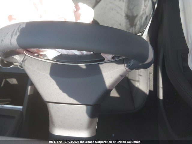5YJ3E1EA7SF963634 Tesla MODEL 3