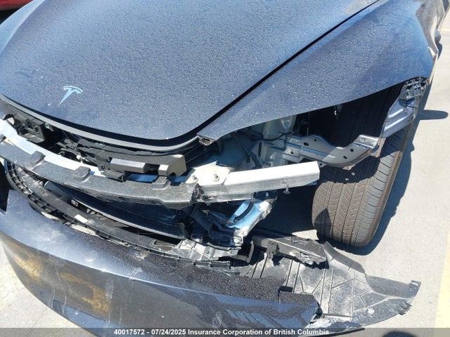 5YJ3E1EA7SF963634 Tesla MODEL 3