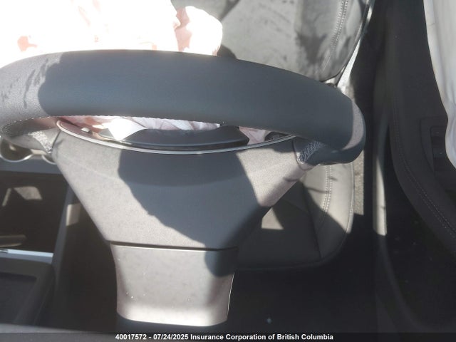 5YJ3E1EA7SF963634 Tesla MODEL 3