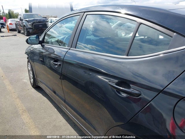 Hyundai 2017 2017 5NPD74LF2HH133832 Image 13