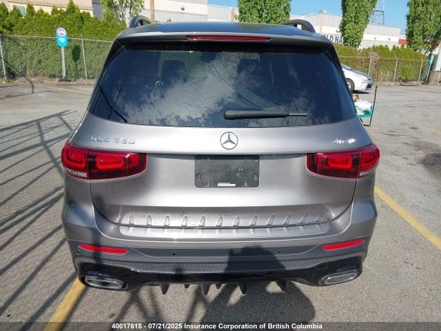 W1N4M4HB8LW041537 Mercedes-Benz m260