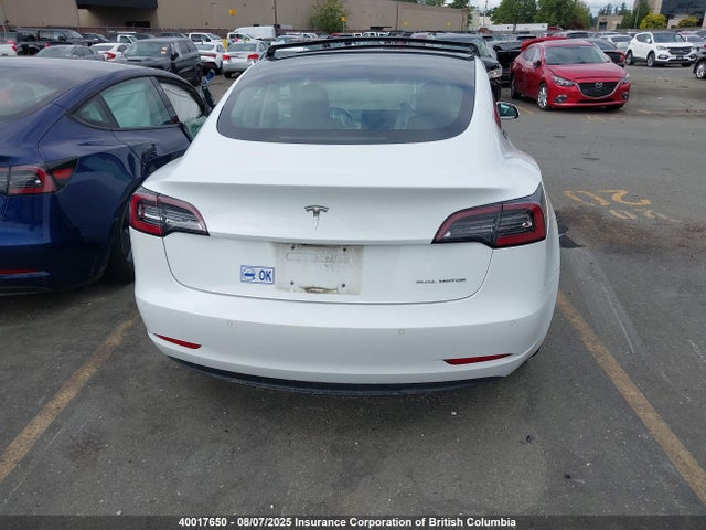 5YJ3E1EB5JF127165 Tesla MODEL 3