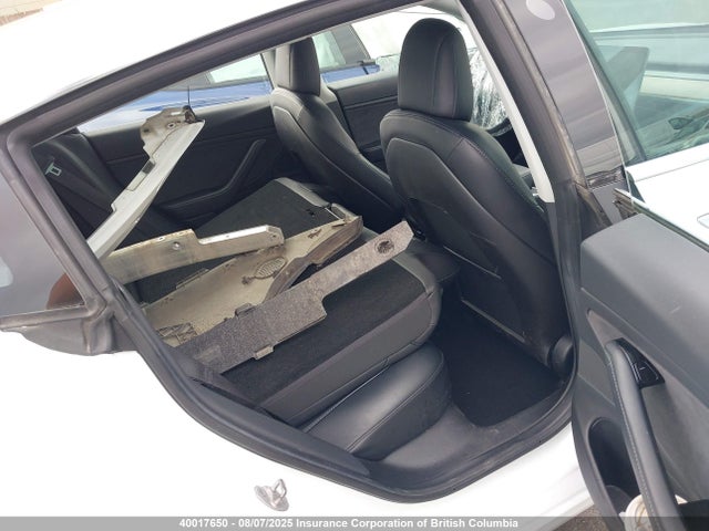 5YJ3E1EB5JF127165 Tesla MODEL 3