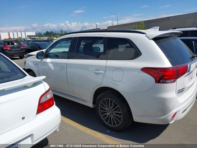Mitsubishi s61-y61 2022 JA4J2VA72NZ616884 Image 13