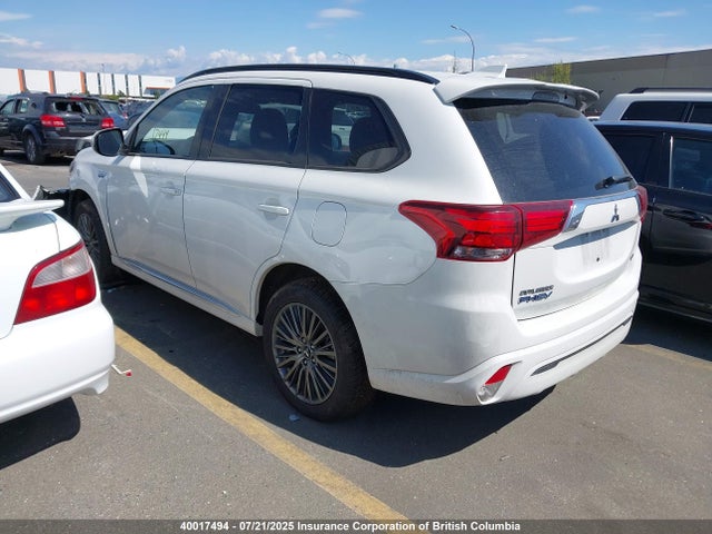 Mitsubishi s61-y61 2022 JA4J2VA72NZ616884 Image 3
