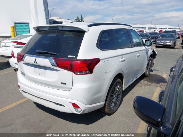 Mitsubishi s61-y61 2022 JA4J2VA72NZ616884 Image 4