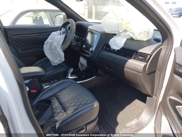 Mitsubishi s61-y61 2022 JA4J2VA72NZ616884 Image 5