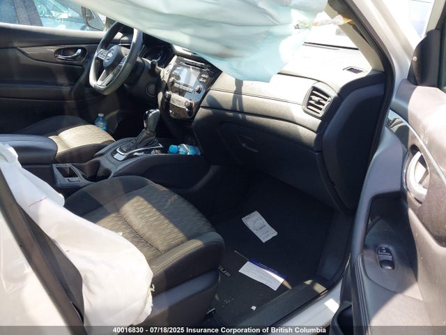 5N1AT2MV7HC833202 Nissan Rogue