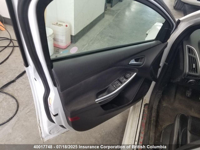 1FADP3L92EL352520 Ford 2014