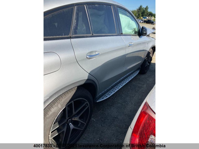 4JGED6EB8JA099309 Mercedes-Benz m276