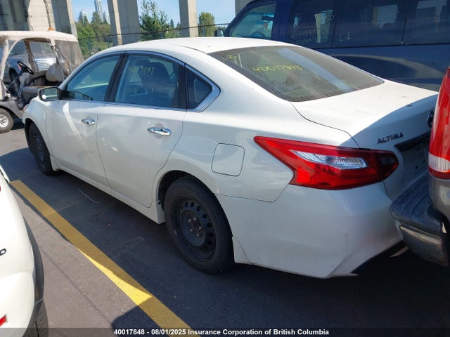 1N4AL3AP0HN320240 Nissan 2017