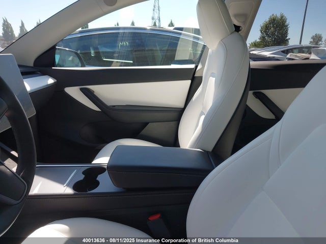 Tesla 2022 2022 7SAYGDEF0NF484315 Image 14