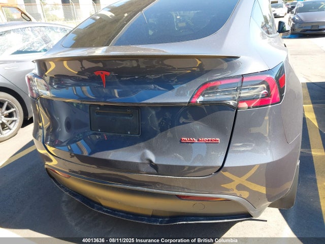 Tesla 2022 2022 7SAYGDEF0NF484315 Image 15