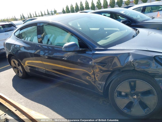 Tesla 2022 2022 5YJ3E1EA6NF157403 Image 13