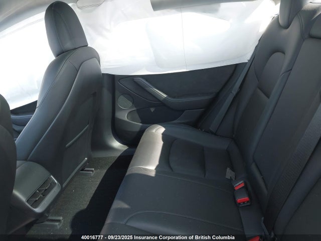 Tesla 2022 2022 5YJ3E1EA6NF157403 Image 8