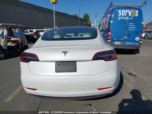 5YJ3E1EA1PF434378 Tesla 2023