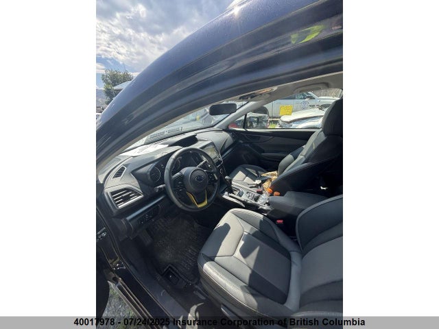 JF2GTHSCXNH235219 Subaru na