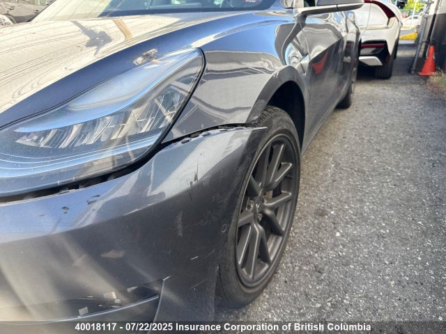 5YJ3E1EA7KF412586 Tesla MODEL 3