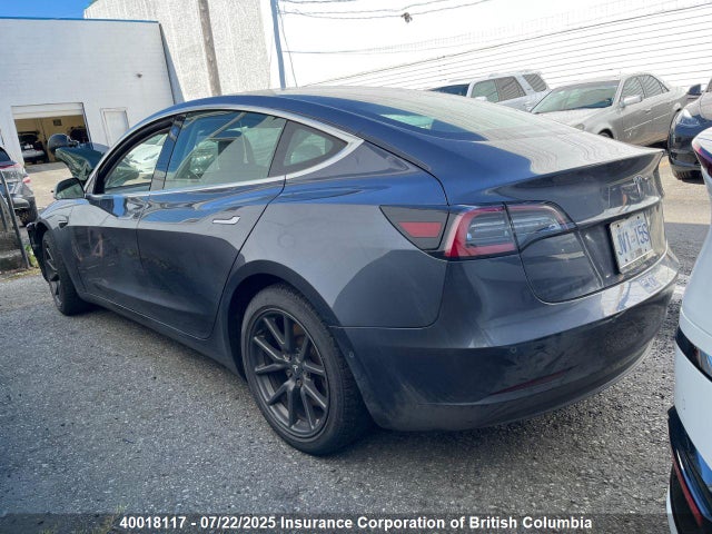 5YJ3E1EA7KF412586 Tesla MODEL 3